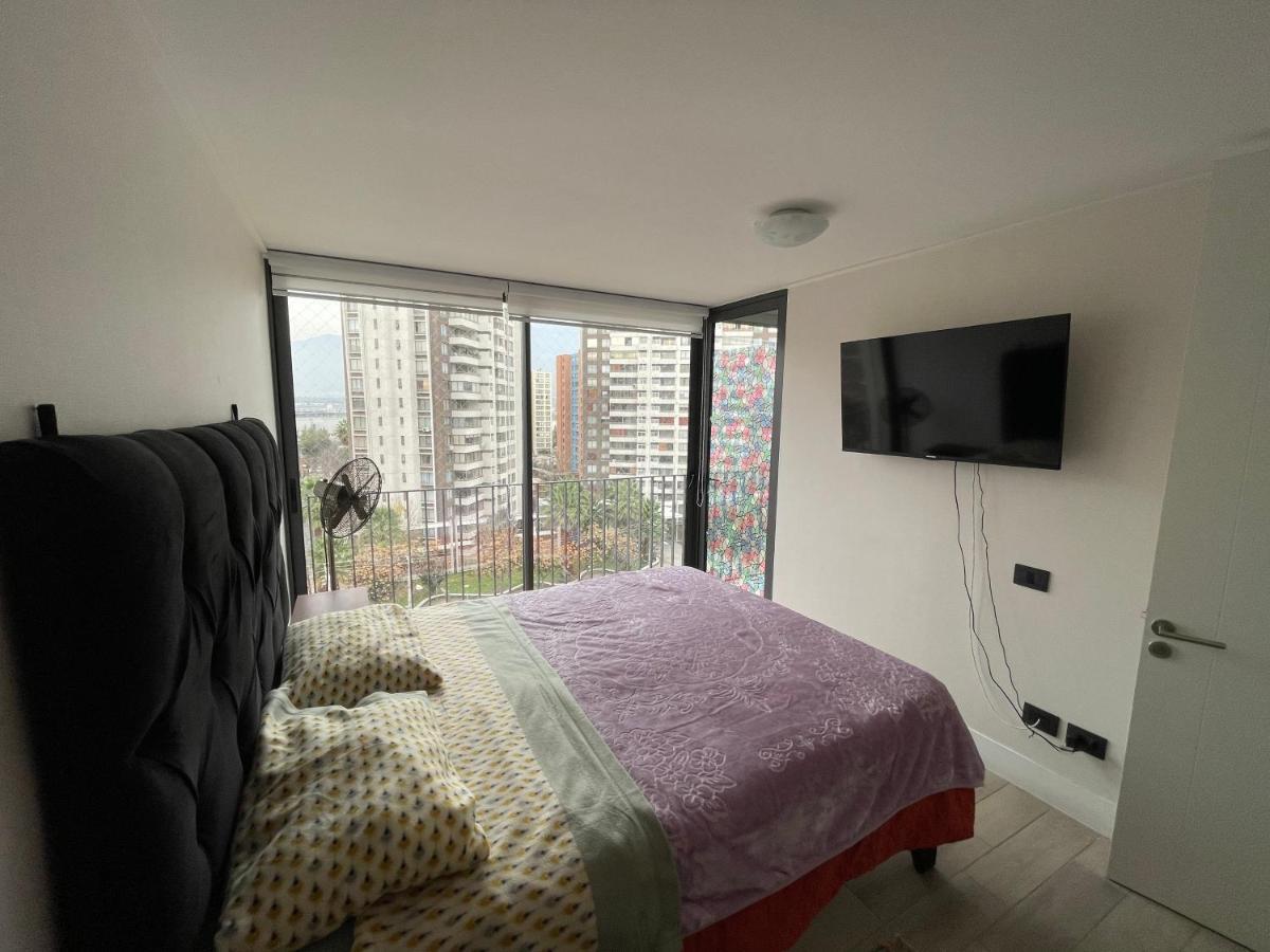 Paso Mall Vespucio Apartment
